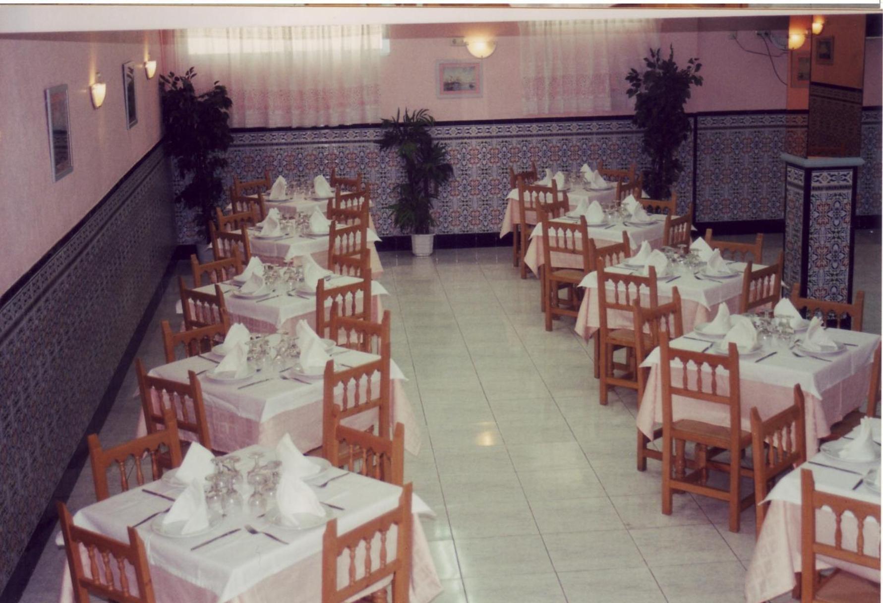 Hostal Mary Tere 살로브레나 외부 사진