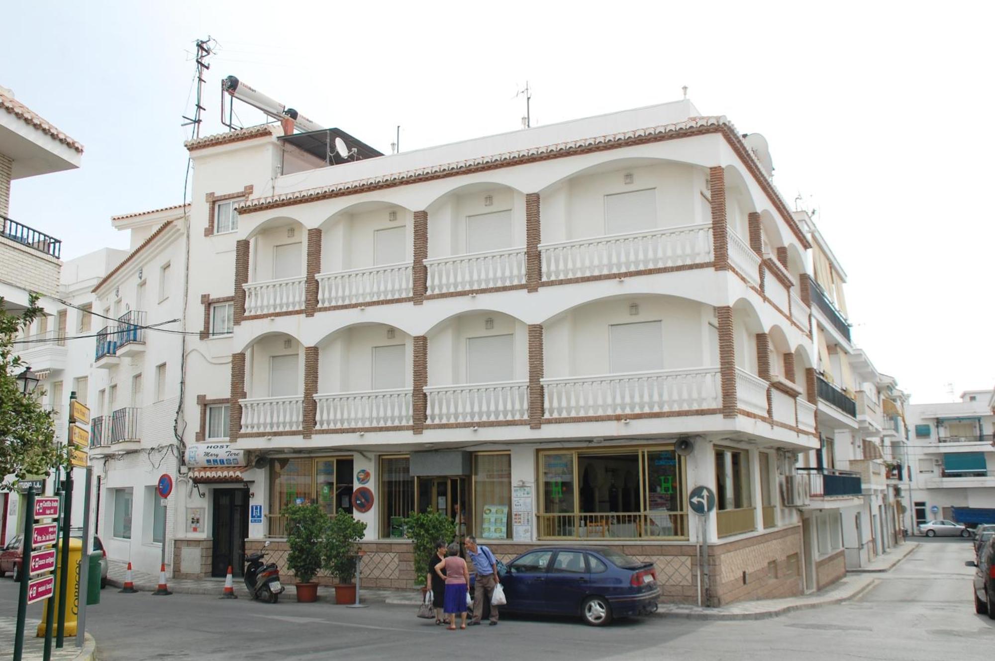Hostal Mary Tere 살로브레나 외부 사진