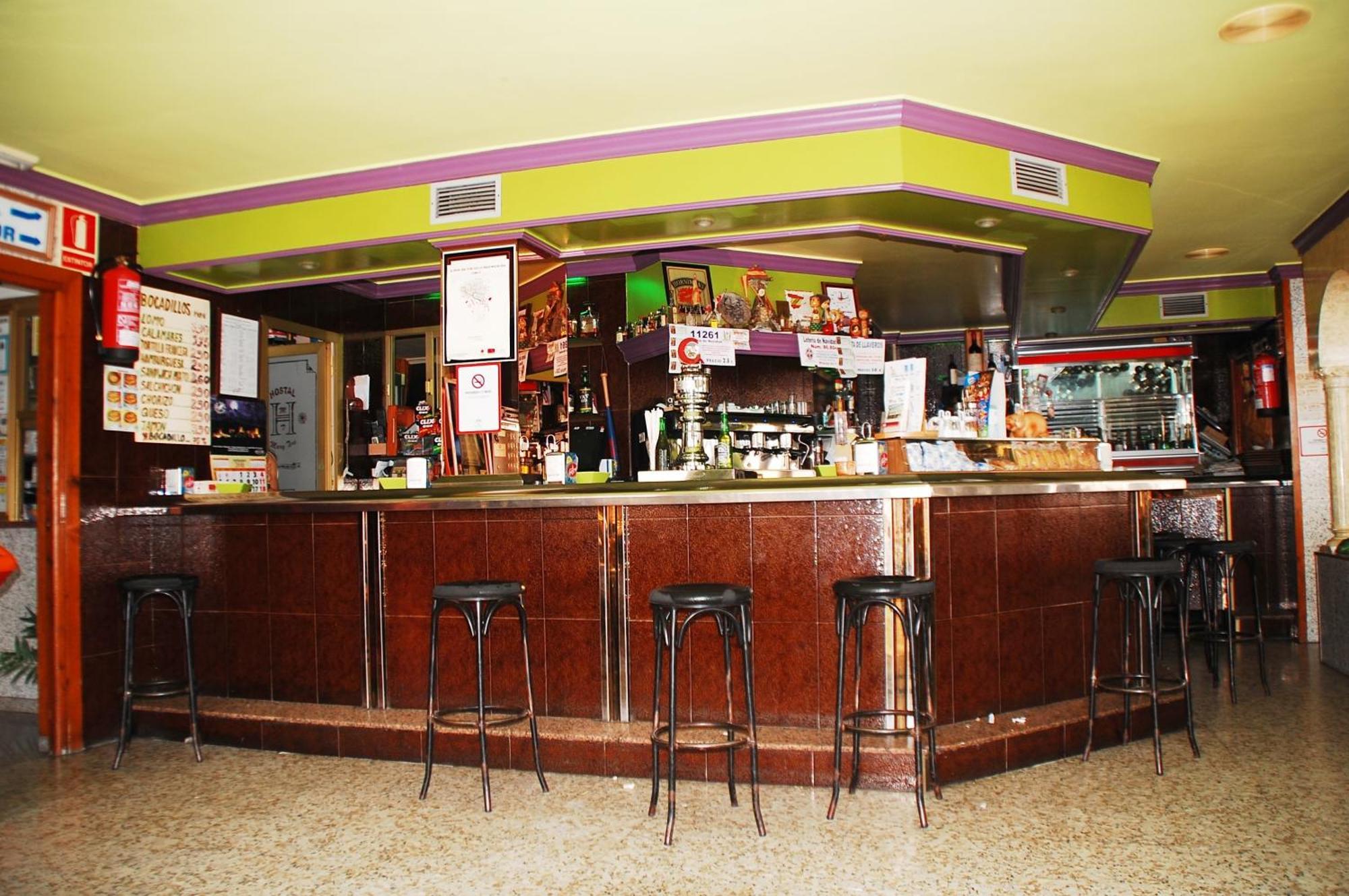 Hostal Mary Tere 살로브레나 외부 사진