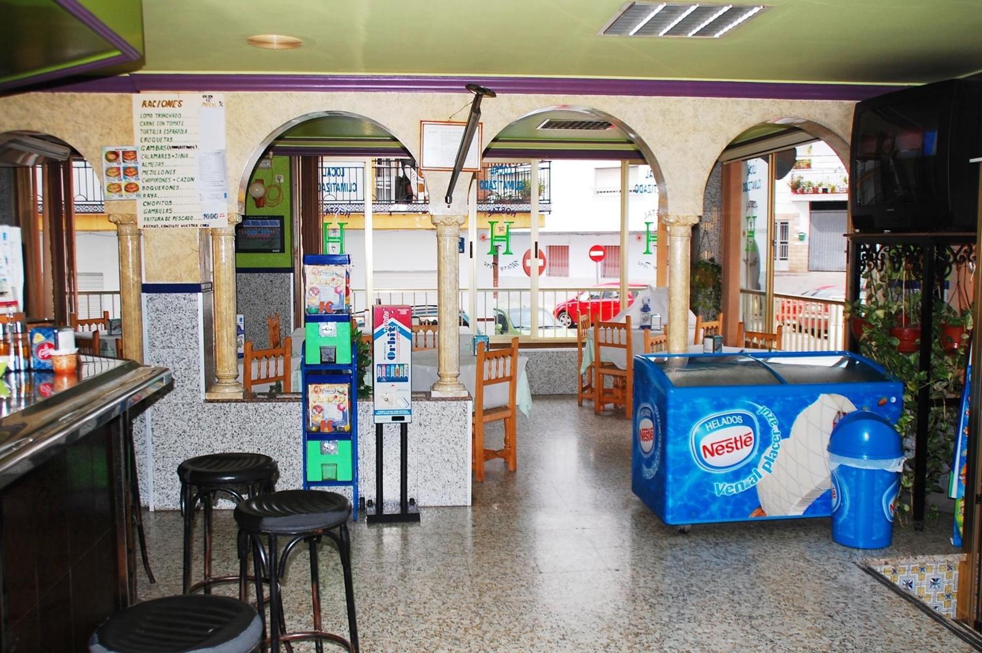 Hostal Mary Tere 살로브레나 외부 사진